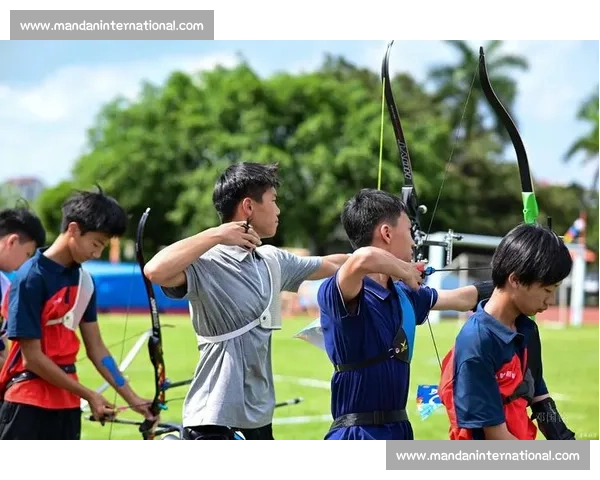 精准对决瞬间精彩纷呈 射箭比赛荣耀与挑战并存 精准对决瞬间精彩纷呈 射箭比赛荣耀与挑战并存